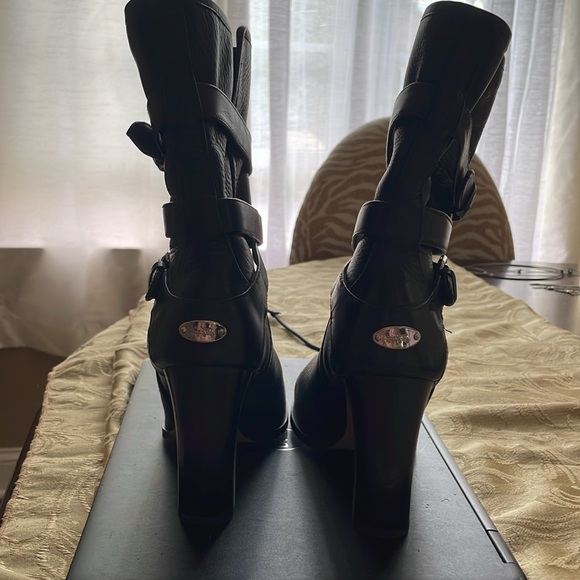 Coach Black Heeled Boots Classic Design - Picture 3 of 11